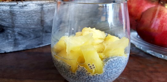Chia tohumlu Ananaslı Puding